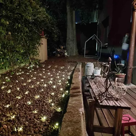 아파트 Casa Con Giardino Di Fronte Al Parco